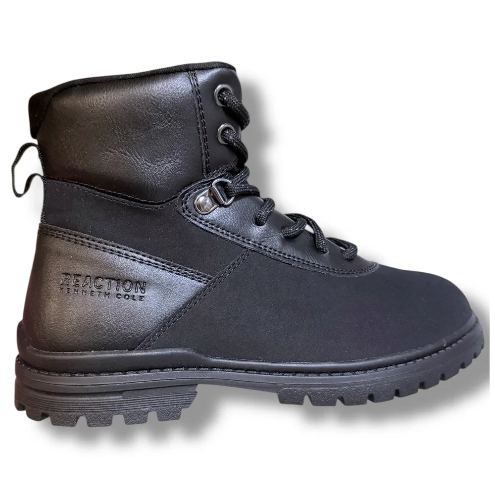 NIB Kenneth Cole New York Little Big Boys Isaac Gabriel Black Lace Up Boots Sz 2